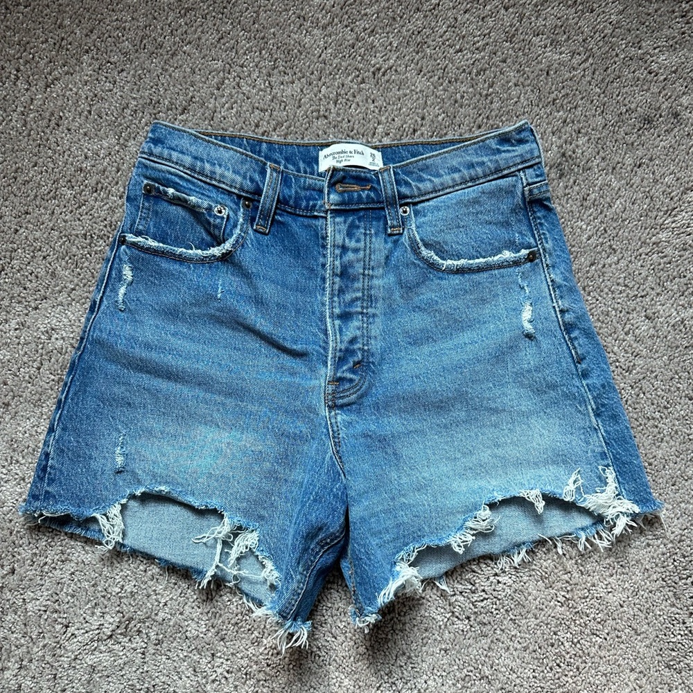 Abercrombie & Fitch High Rise Dad Shorts